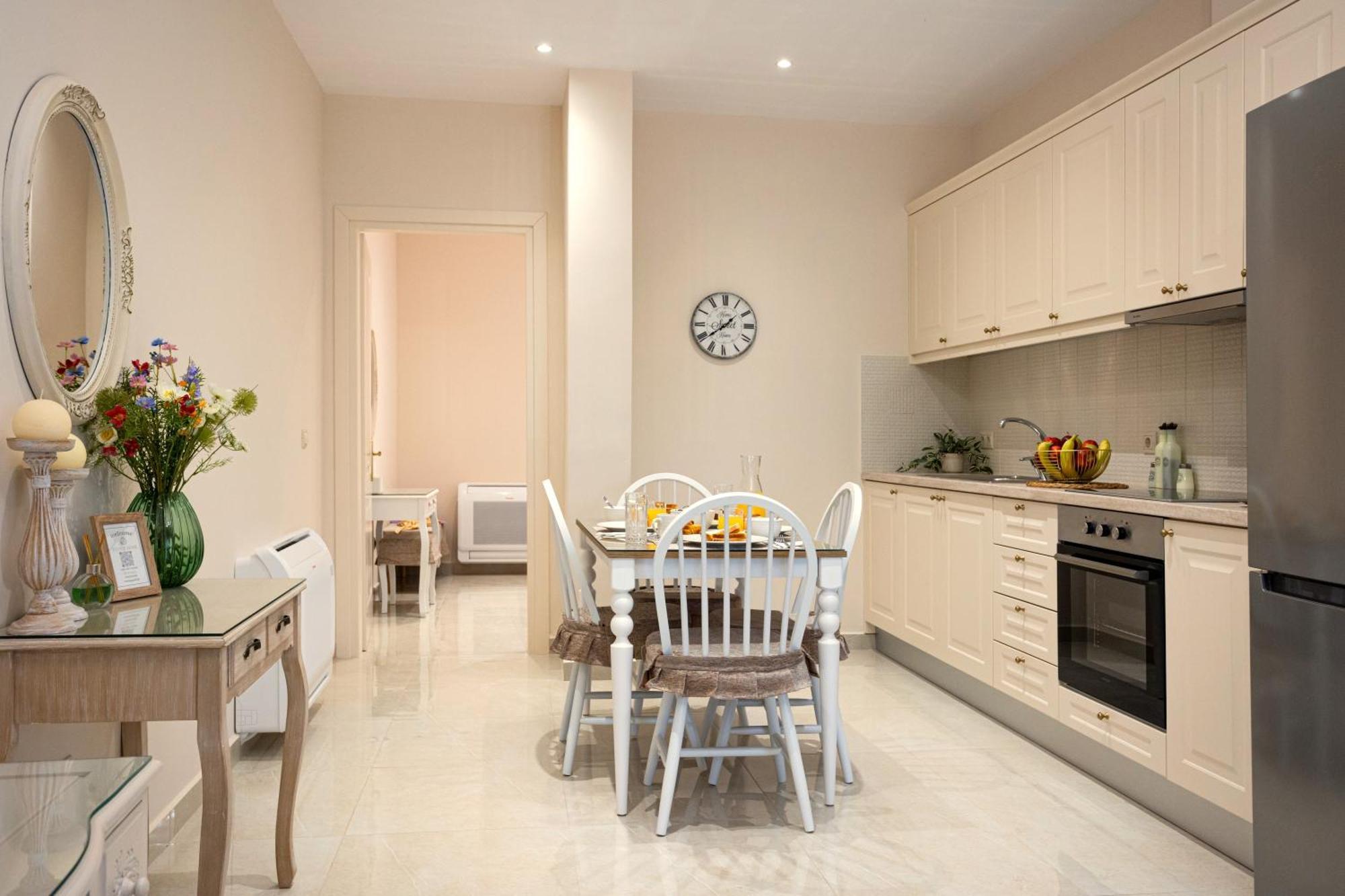 Nostalgia Corfu Town Apartments ภายนอก รูปภาพ