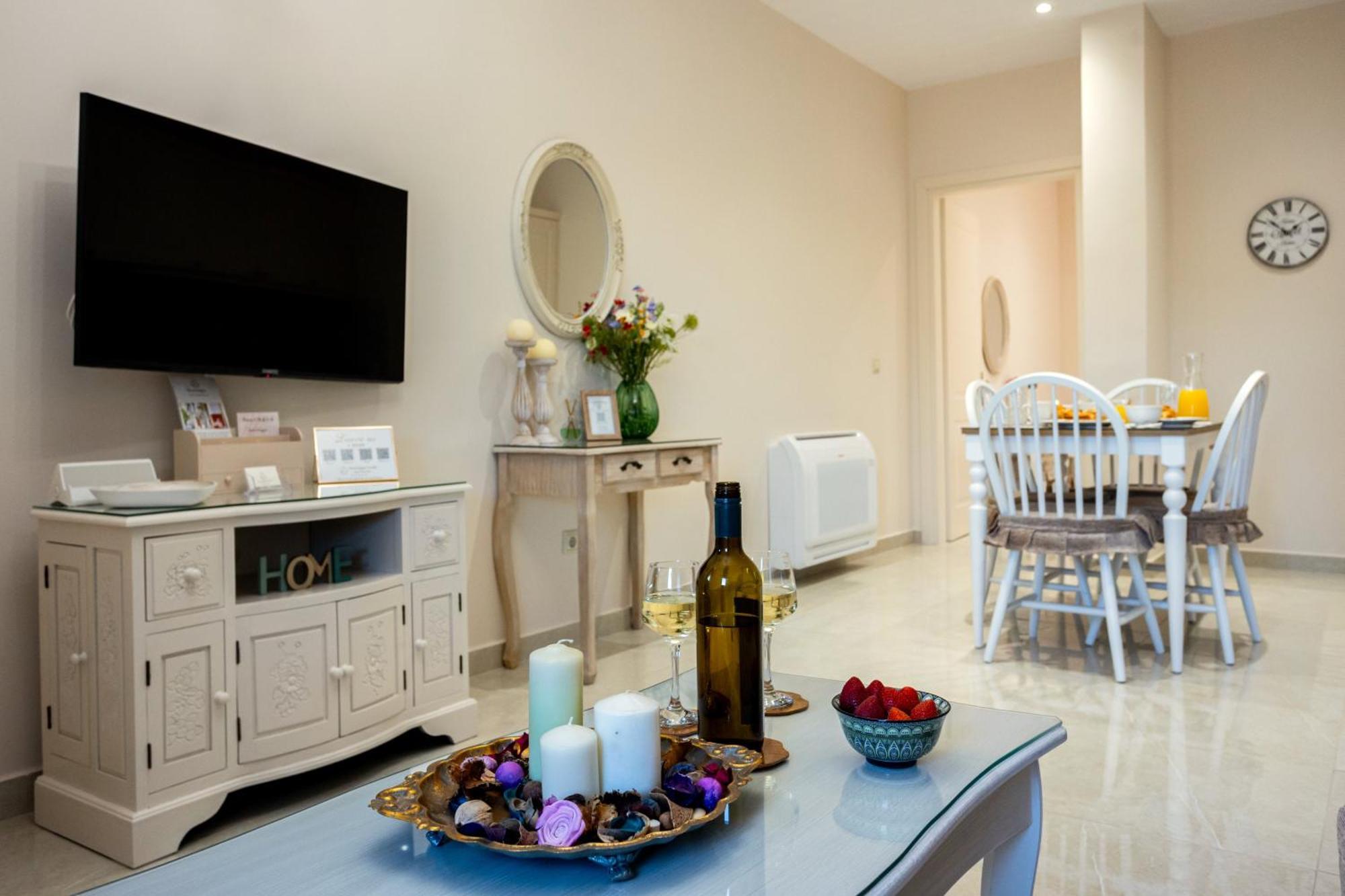 Nostalgia Corfu Town Apartments ภายนอก รูปภาพ