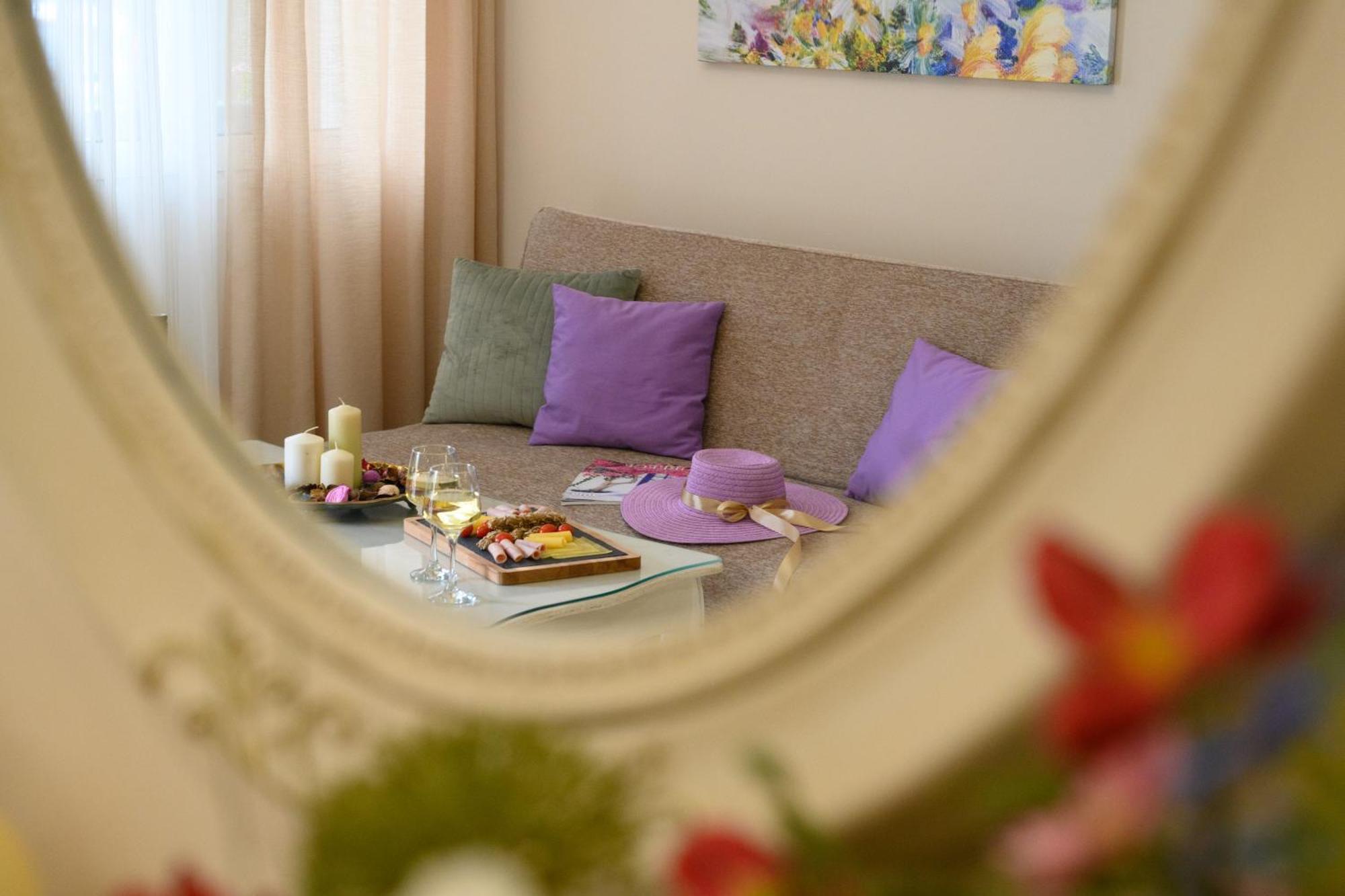 Nostalgia Corfu Town Apartments ภายนอก รูปภาพ