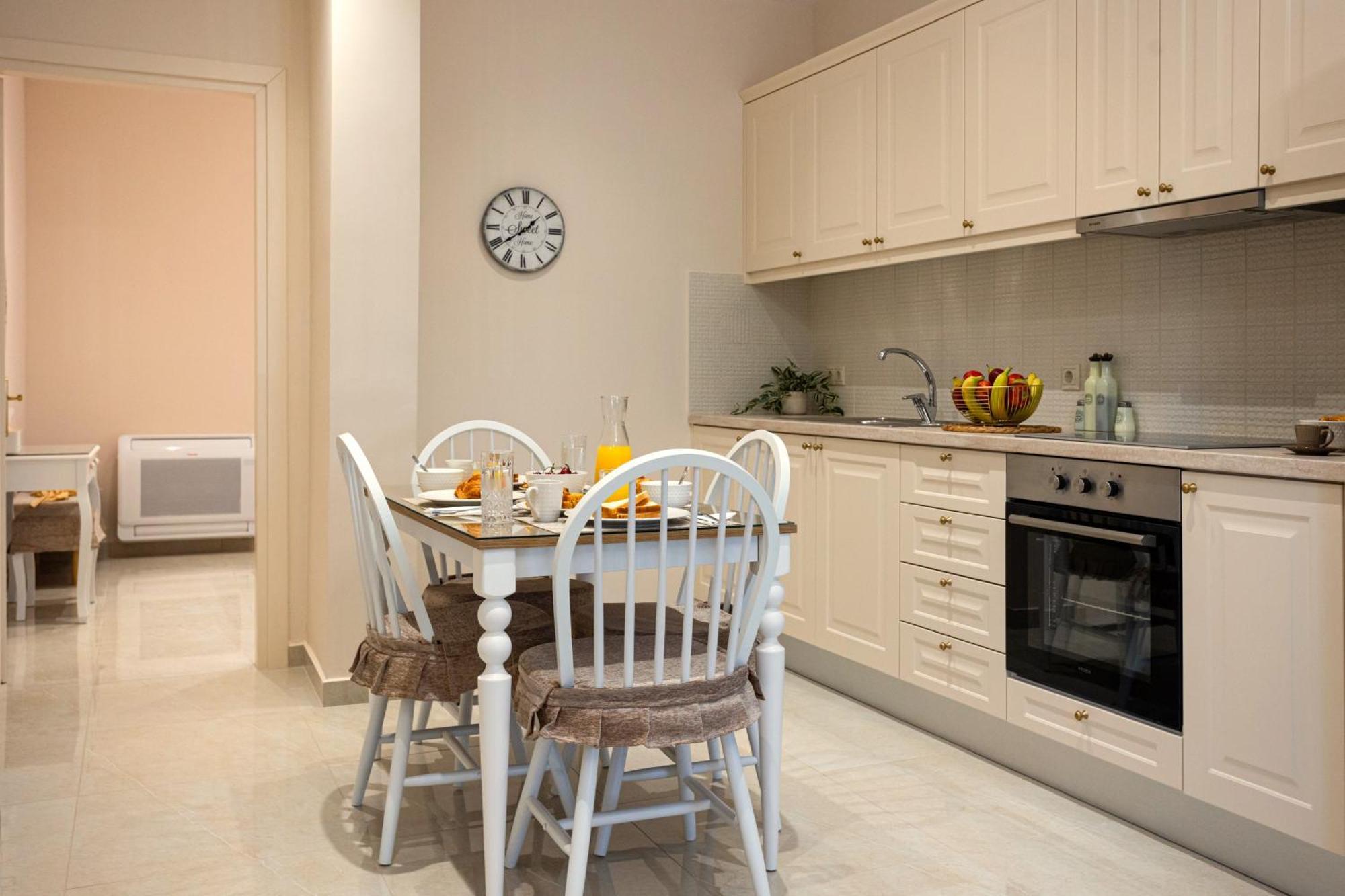 Nostalgia Corfu Town Apartments ภายนอก รูปภาพ